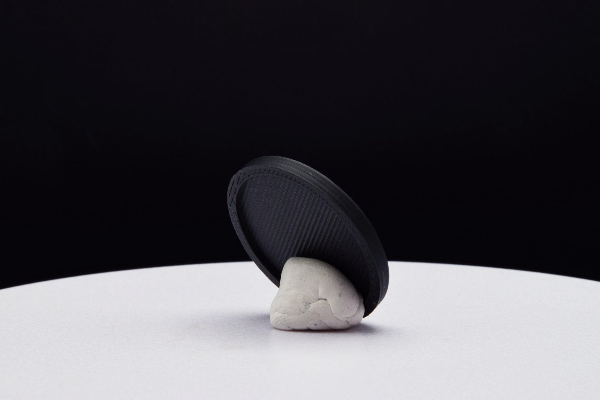 Flash•Point Round Bases for Miniatures - 3D Printed with high quality PLA+ for Tabletop RPGs Skirmish & Wargames