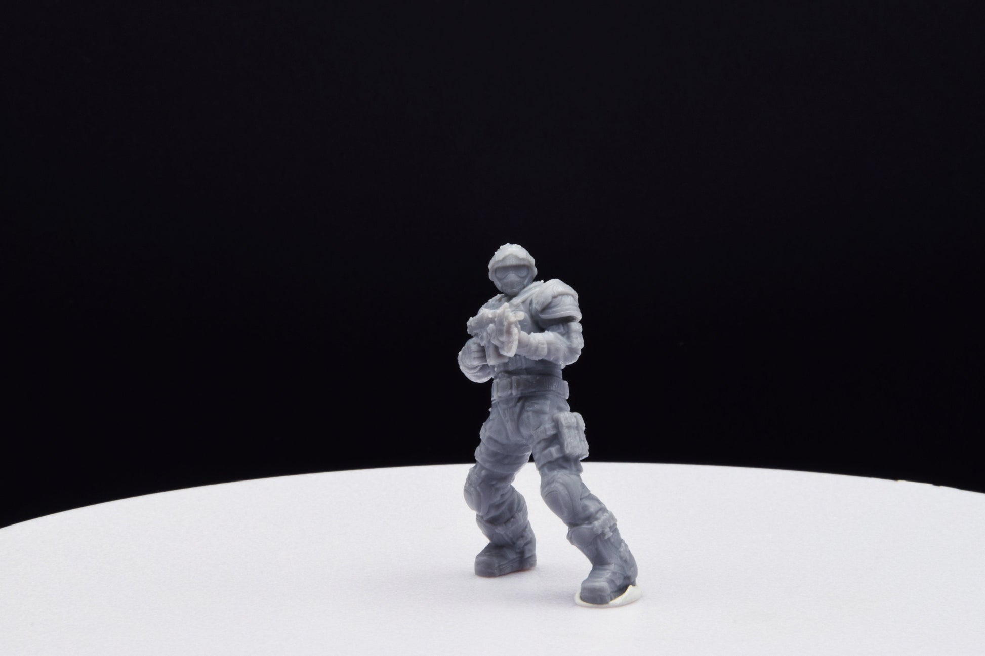 Gears Of War Benjamin Carmine Ot Miniature - TheSTLSmith - 3D Printed with high quality resin for Skirmish/D&D games