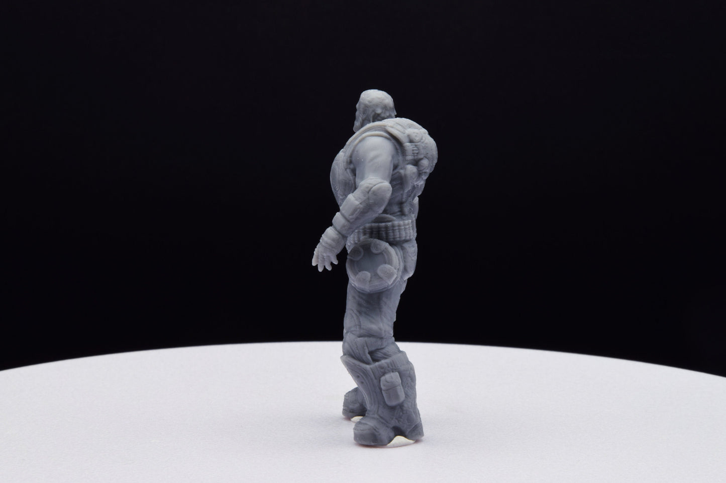 Gears Of War Dominic Santiago Summer Ot Miniature - TheSTLSmith - 3D Printed with high quality resin for Skirmish/D&D games
