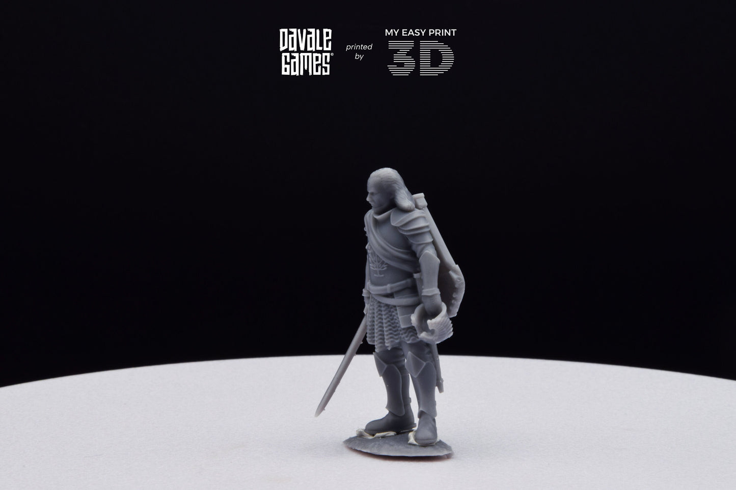 Veteran Grey Castle Captain [Ver. 1] - Davale Games - 3D Printed with high quality resin for LOTR/D&D games