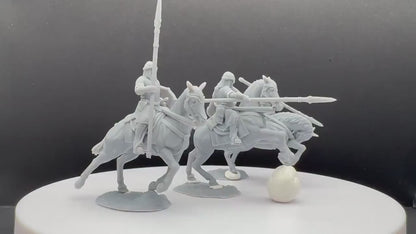 North Warrior Riders with Spear and Shield - Davale Games - 3D Printed with high quality resin for LOTR/D&D games