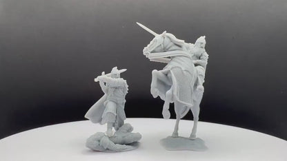 West Humans Hammer Lord - Foot and Mounted - Davale Games - 3D Printed with high quality resin for LOTR/D&D games