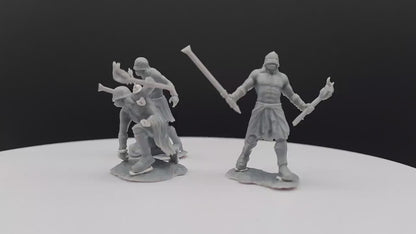 Blood-Handed Berseker Extra Poses - Davale Games - 3D Printed with high quality resin for LOTR/D&D games