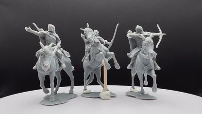 Grey Castle Court Guards - Mounted - Davale Games - 3D Printed with high quality resin for LOTR/D&D games